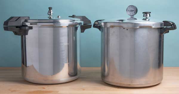 Pressure cookers for sterilisation